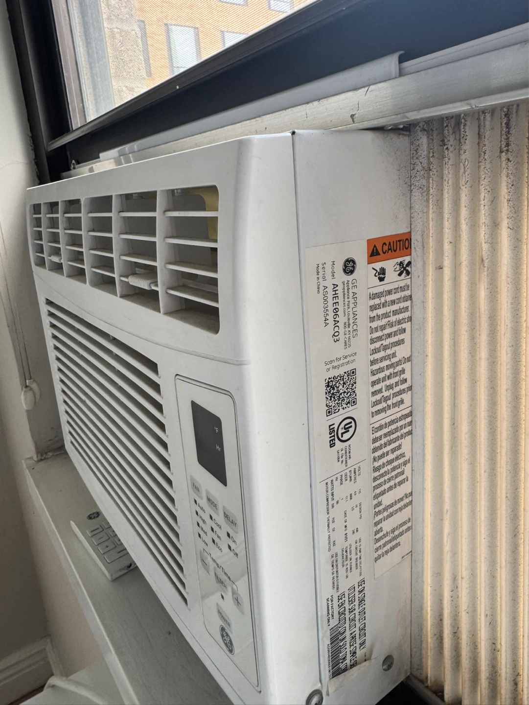 GE Window Air Conditioner AHEB96CAQ3 - photo 3