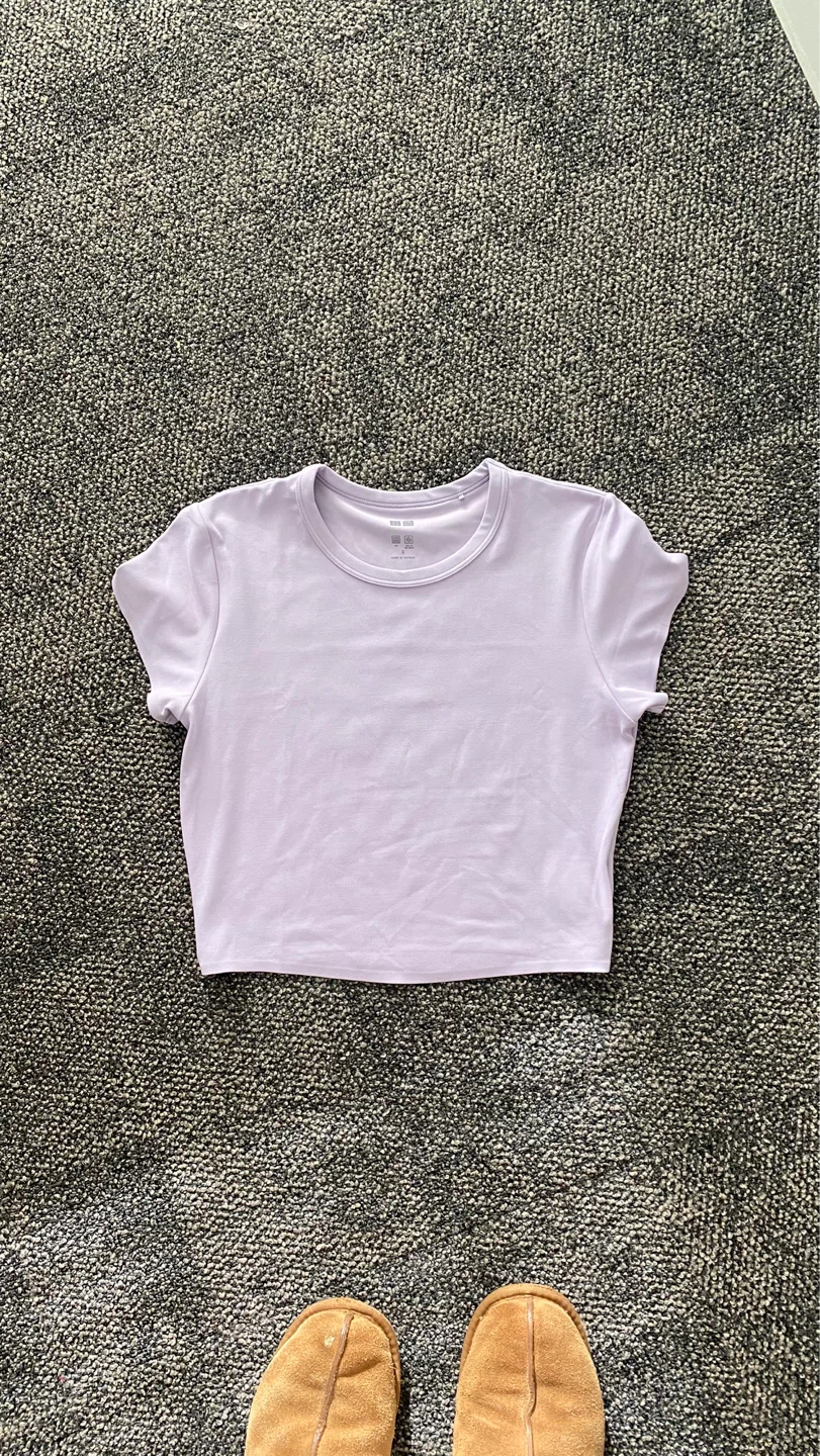 UNIQLO Women's Dry Short Sleeve T-Shirt - Lavender - Size S