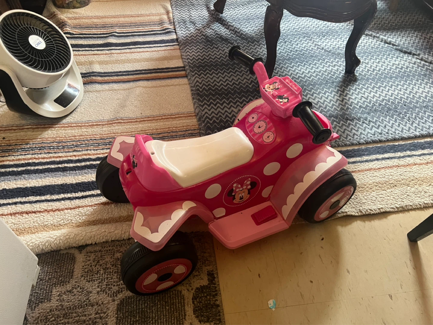 Pink Minnie Mouse Ride-On Quad - photo 2