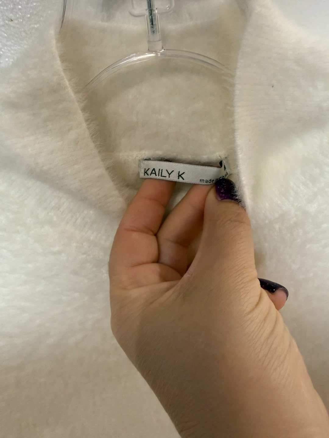 Kaily K White Fuzzy Mock Neck Sweater Size M 🌱 - photo 2