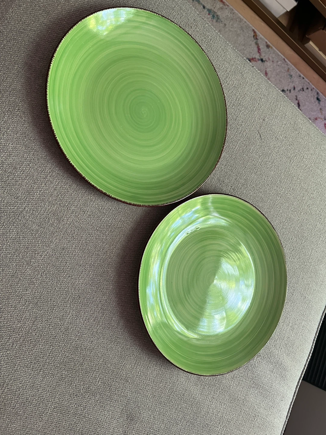 JR 2 Green Swirl Dinner Plates - Set of 2