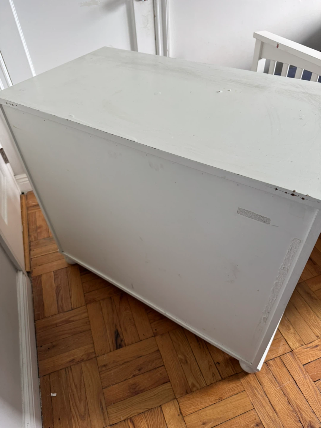 MUST GO - Bellini White 3-Drawer Dresser - photo 5