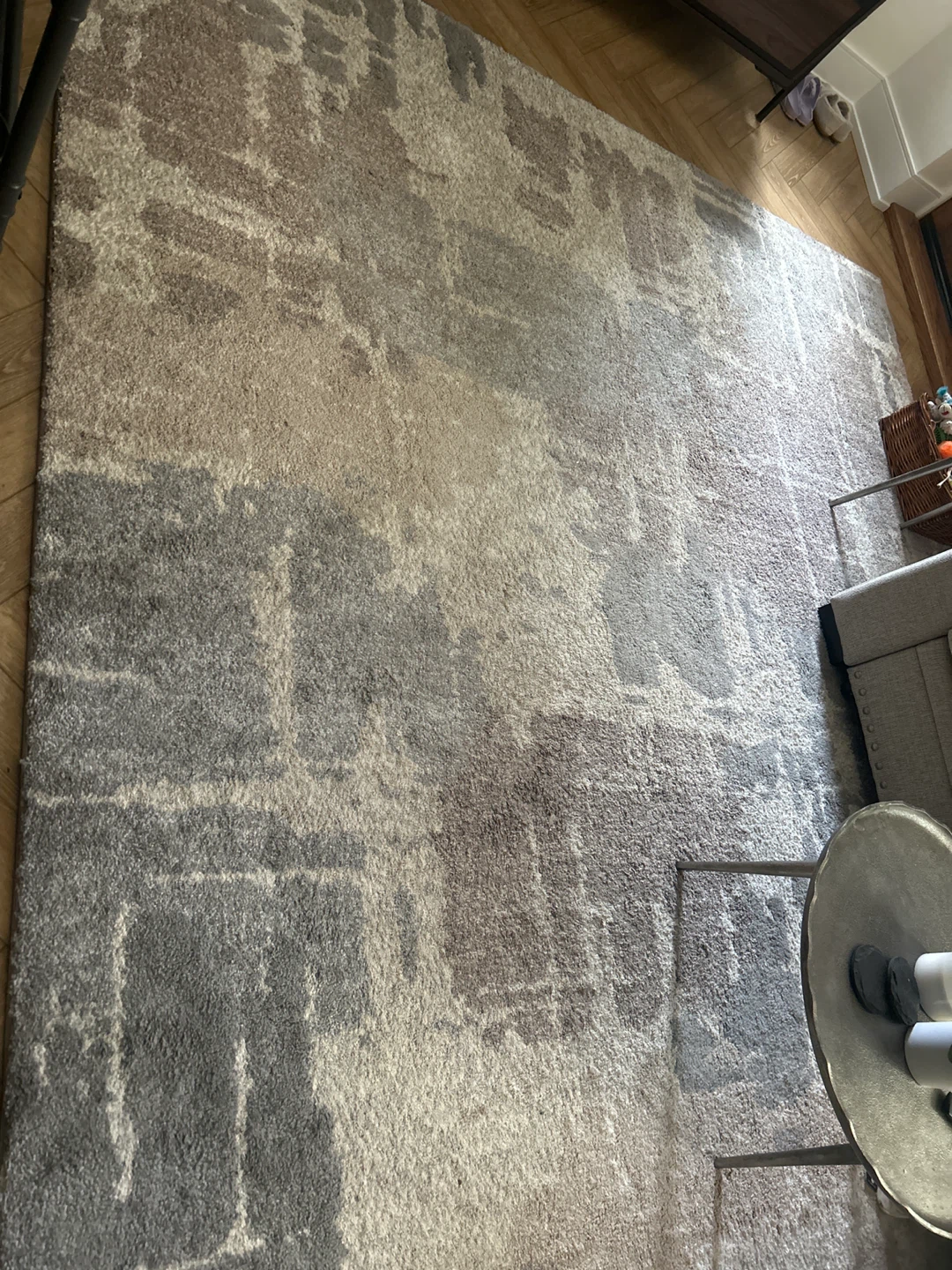 Area Rug - Gray, Beige, and White Abstract Pattern
