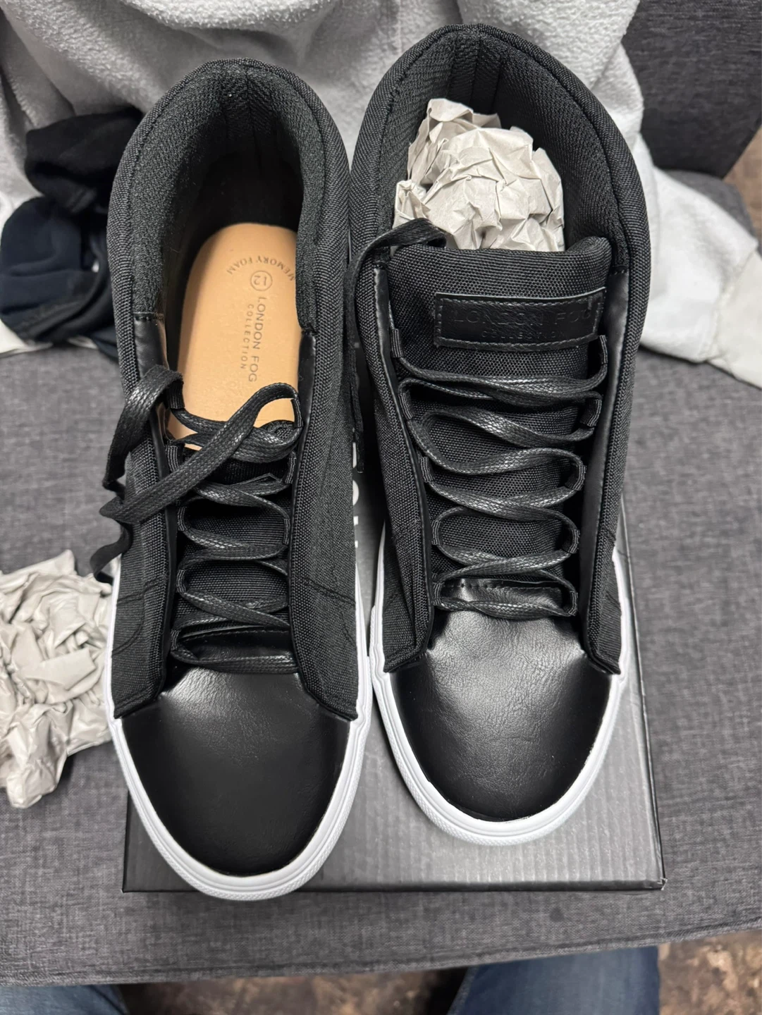 London Fog Black High-Top Sneakers - Size 12 - photo 5