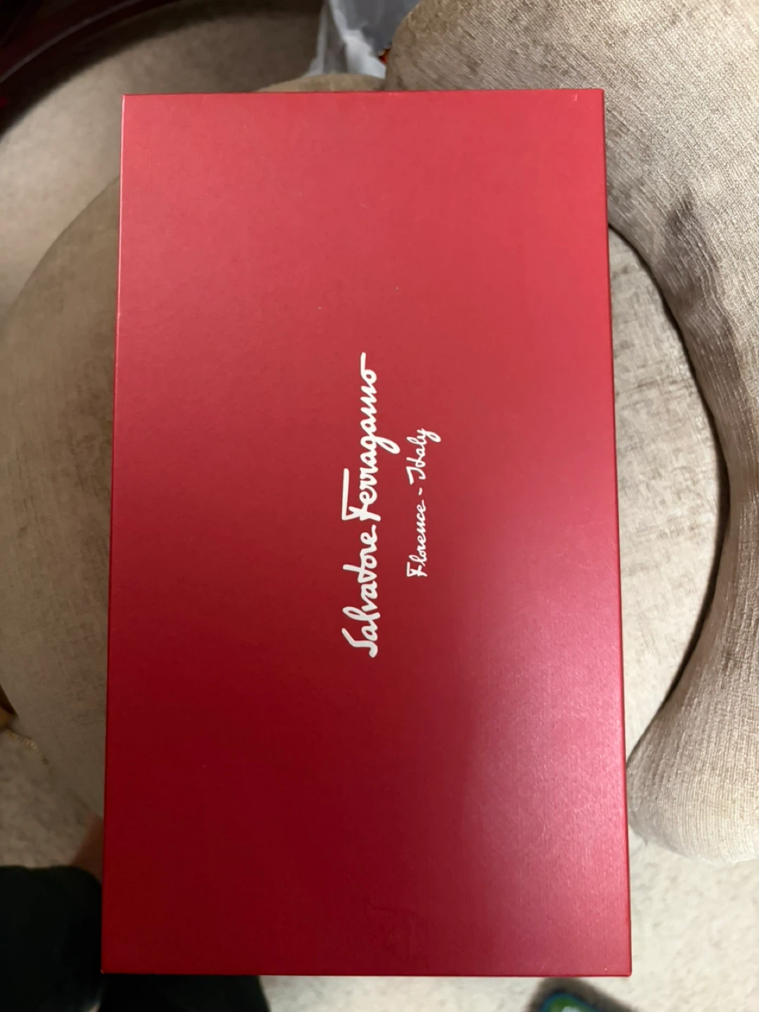 Salvatore Ferragamo Red Suede Vara Bow Pumps - photo 5