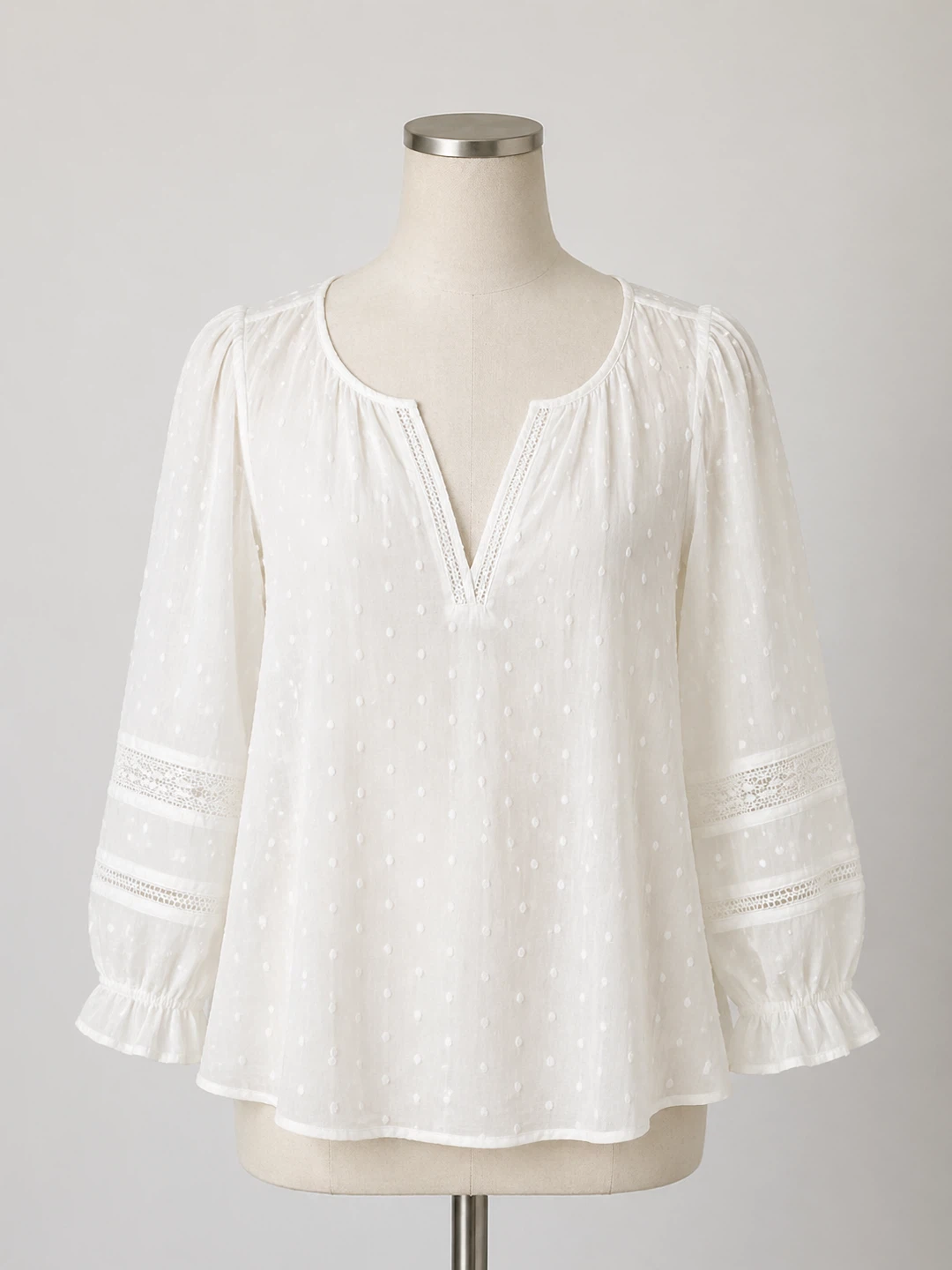 Velvet by Graham & Spencer White Dot Blouse Size S