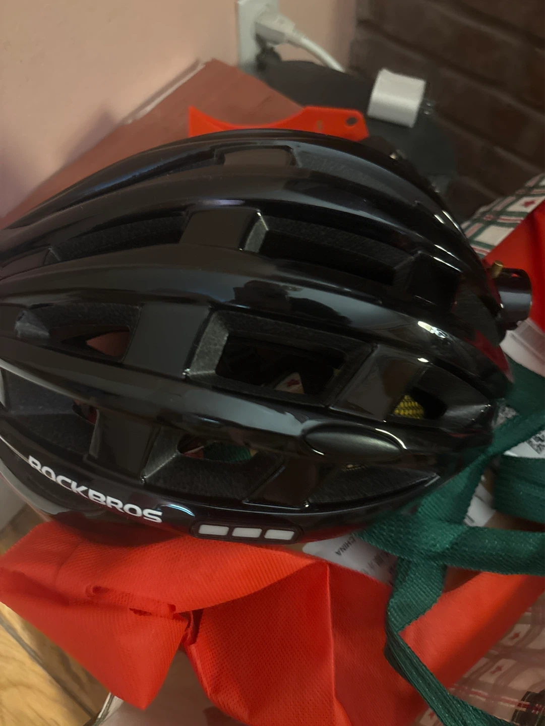 ROCKBROS Cycling Helmet with USB Light, Black - photo 2