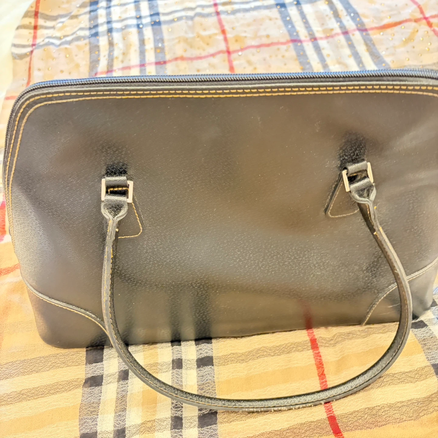 Prada Black Leather Shoulder Bag - photo 3