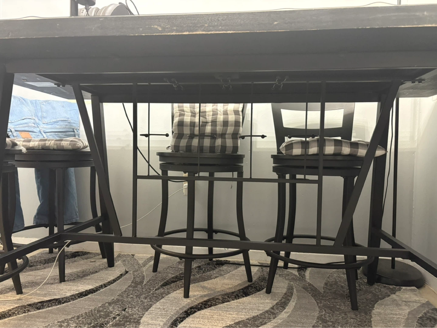 Set of 4 Swivel Bar Stools with Wood and Metal Finish - photo 3
