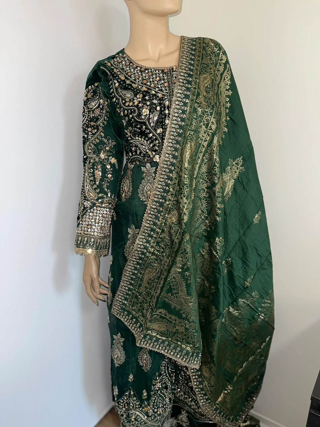 Everything must go sale!! Pakistani Indian dresses - photo 2