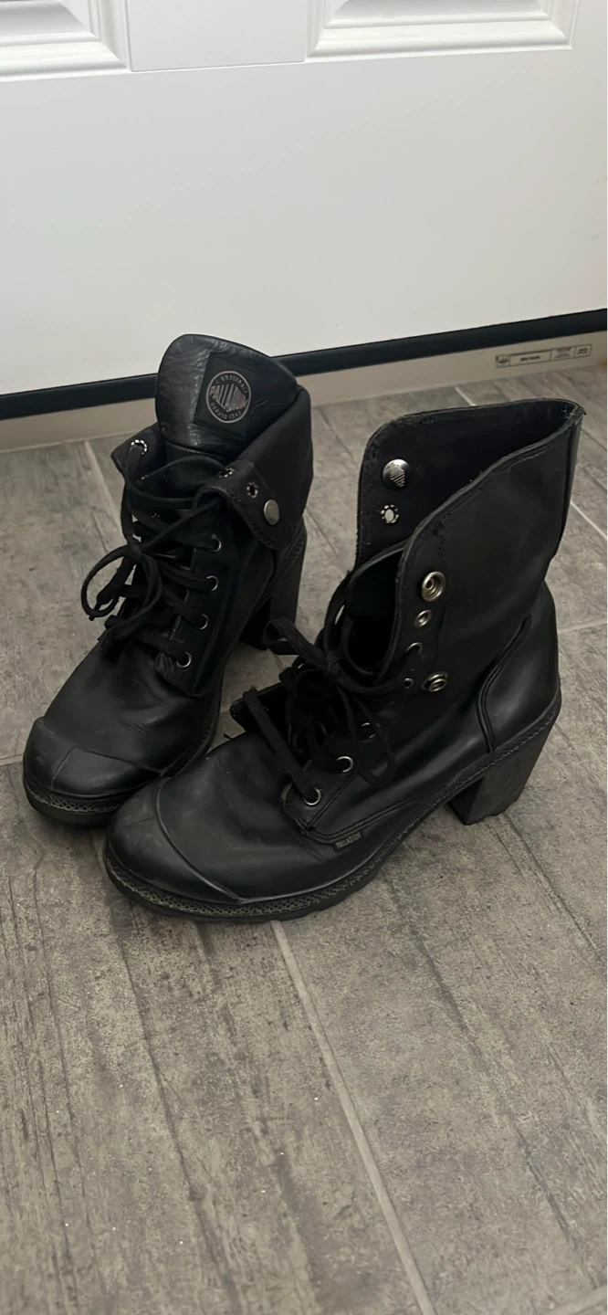 Palladium Black Leather Lace-Up Boots with Fold-Down Cuff