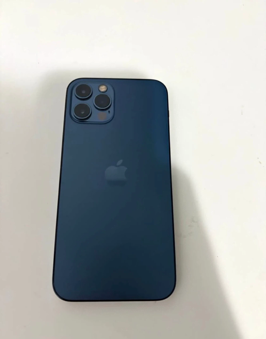 Apple iPhone 12 Pro, 128gb $280 firm - photo 2