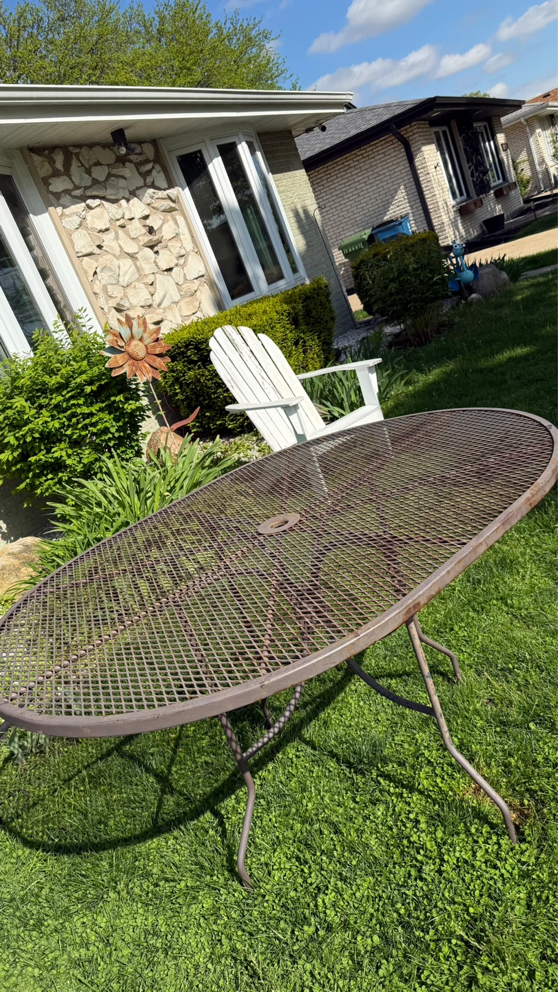 Oval Metal Mesh Patio Table check more pictures condition