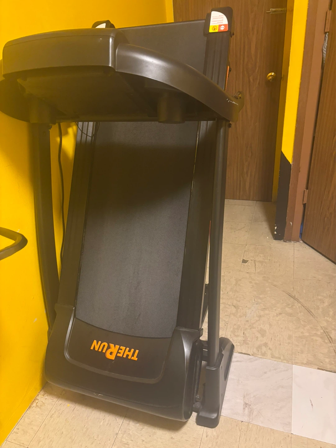 THE RUN Treadmill