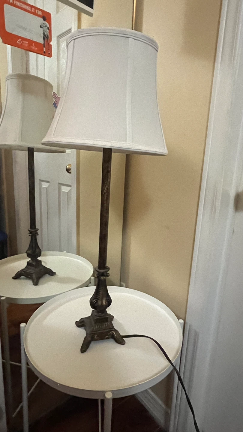 Table Lamp & table - photo 2