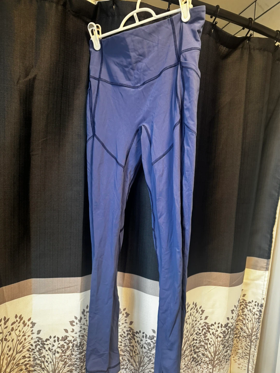 Lululemon Blue Leggings Size 8
