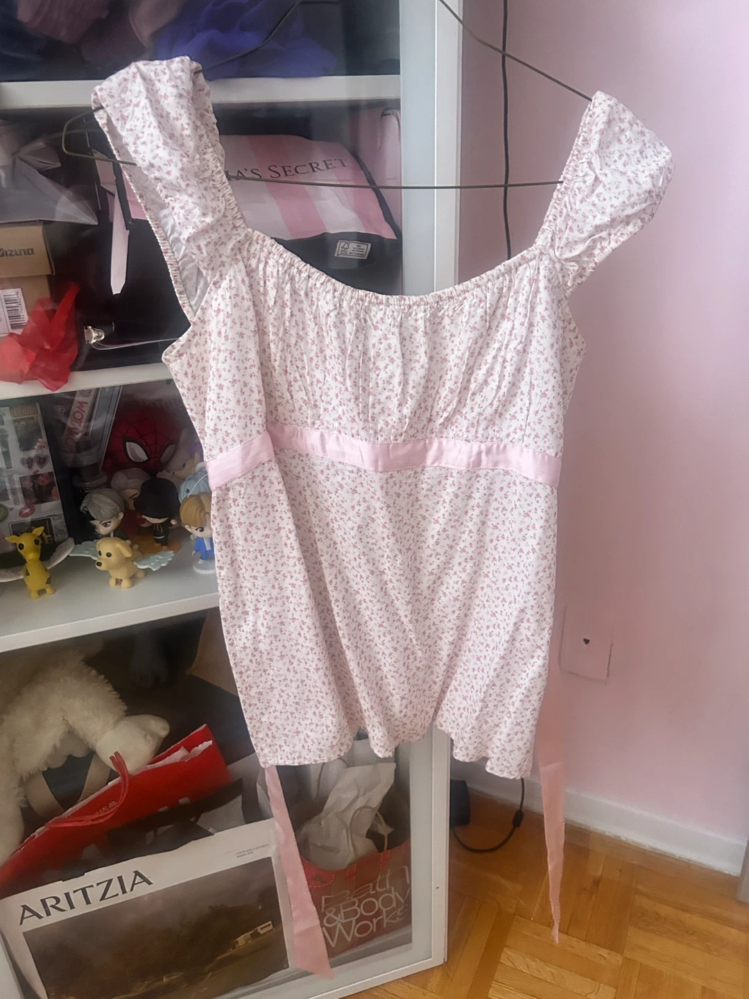 Hollister Pink Floral Babydoll Top Size L