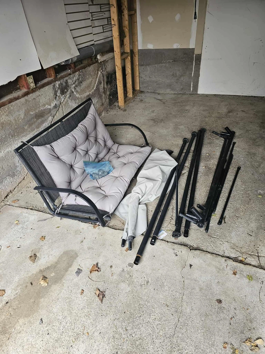 Outdoor Patio Swing Chair with Cushions and Canopy Frame