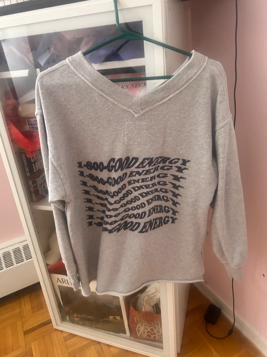Aerie Grey "1-800-GOOD ENERGY" V-Neck Sweatshirt XS