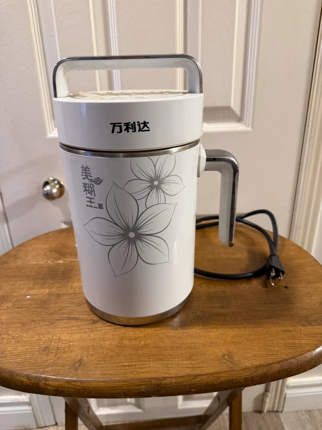 White Soy Milk Maker
