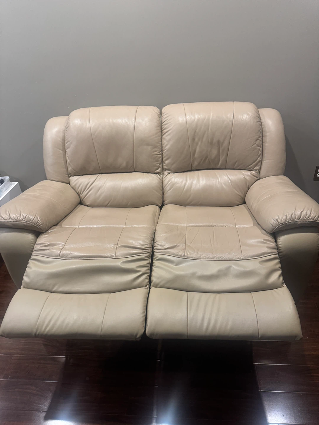 Beige Leather Double Recliner Sofa - photo 3