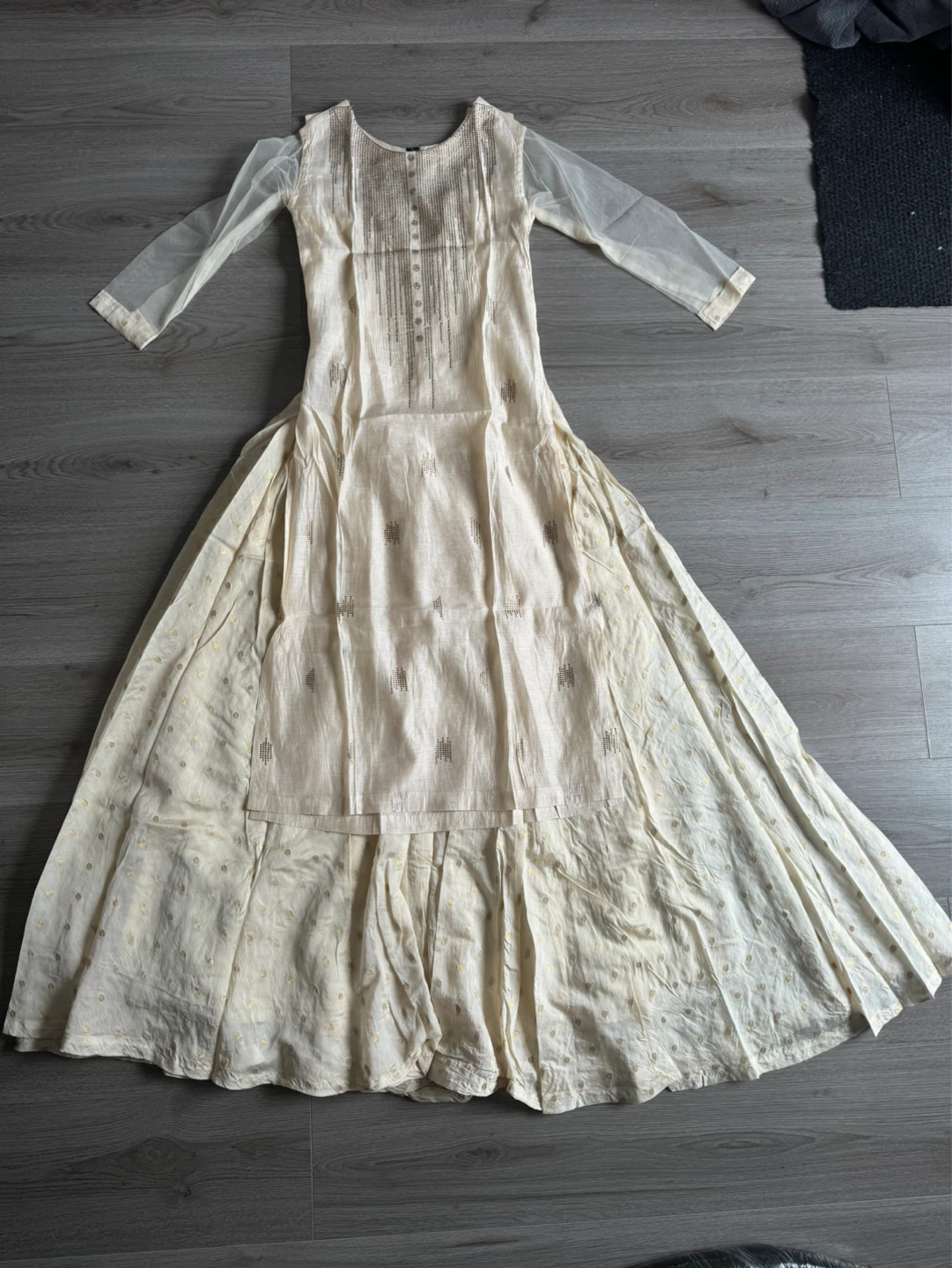 Cream Paisley Print Maxi Dress 2 piece