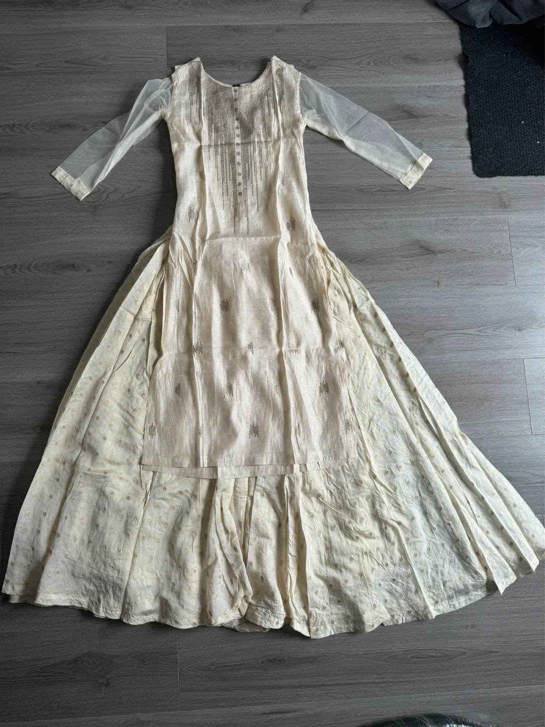 Cream Paisley Print Maxi Dress 2 piece