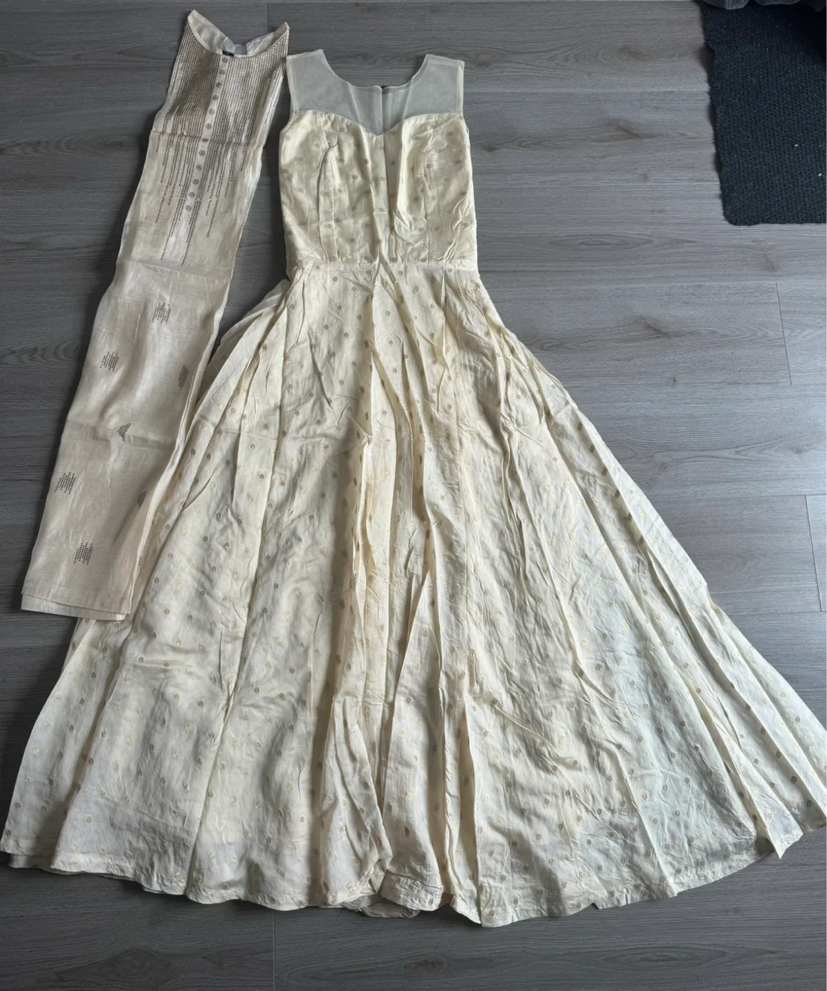 Cream Paisley Print Maxi Dress 2 piece - photo 2