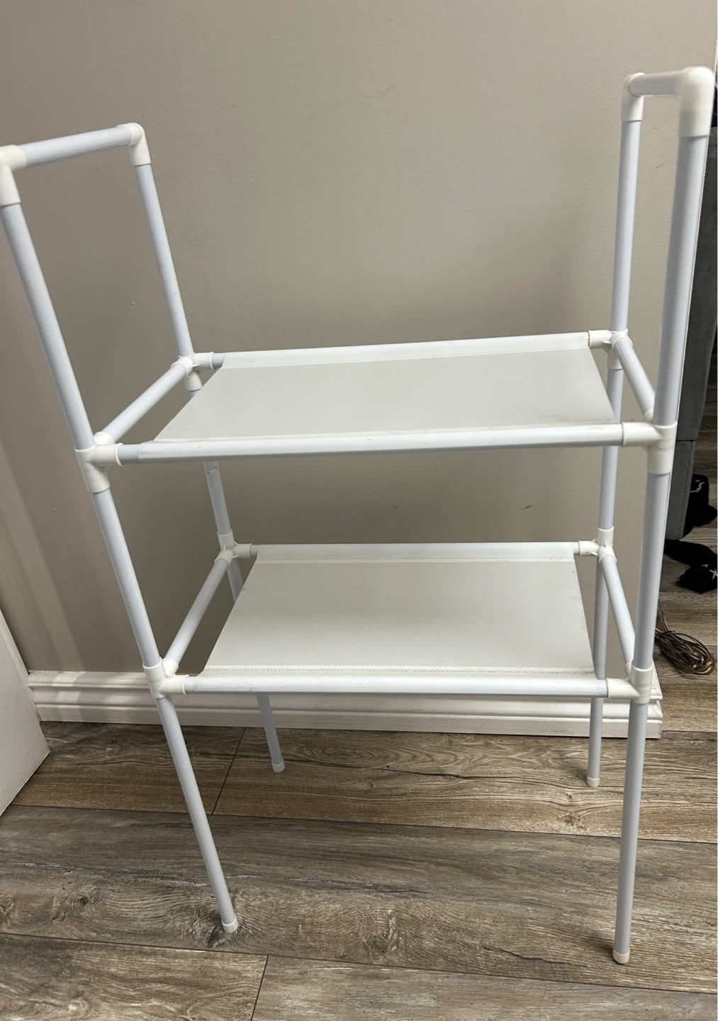 White 2-Tier Shelf Unit - photo 4