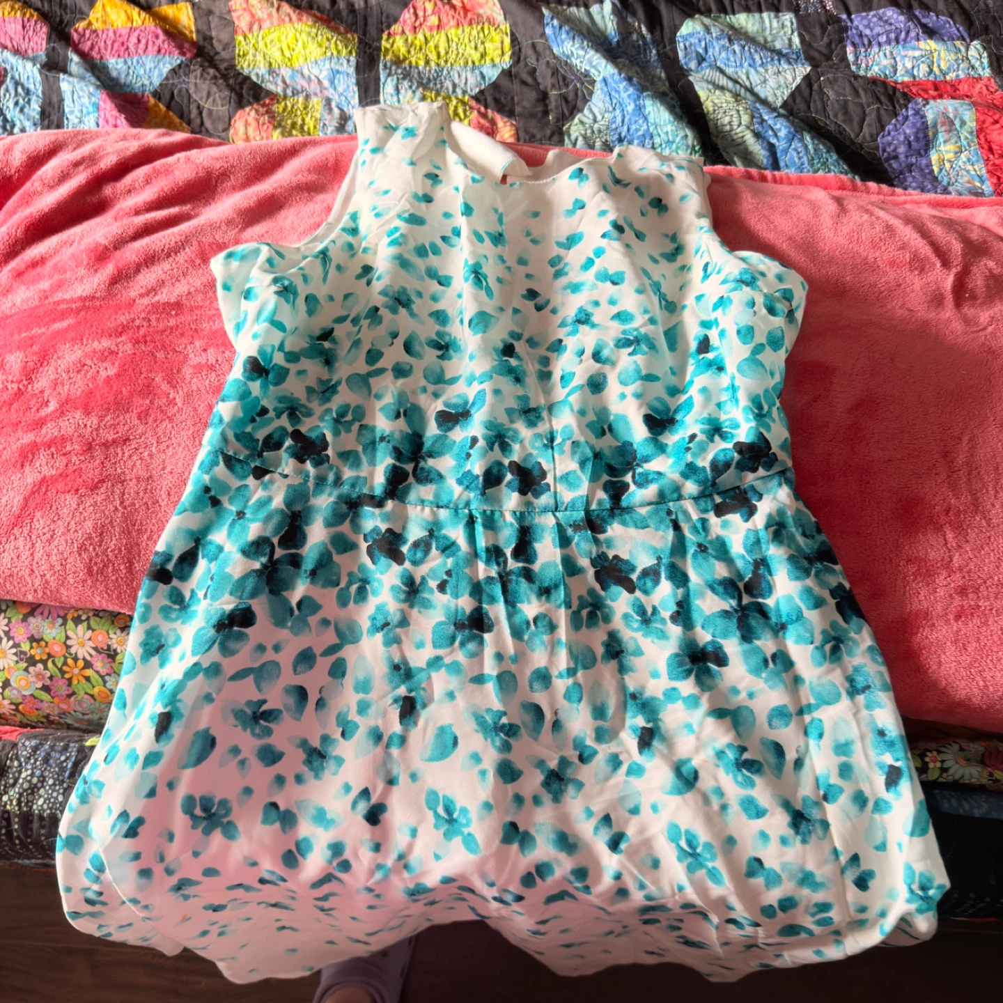 White Floral Print Sleeveless Dress