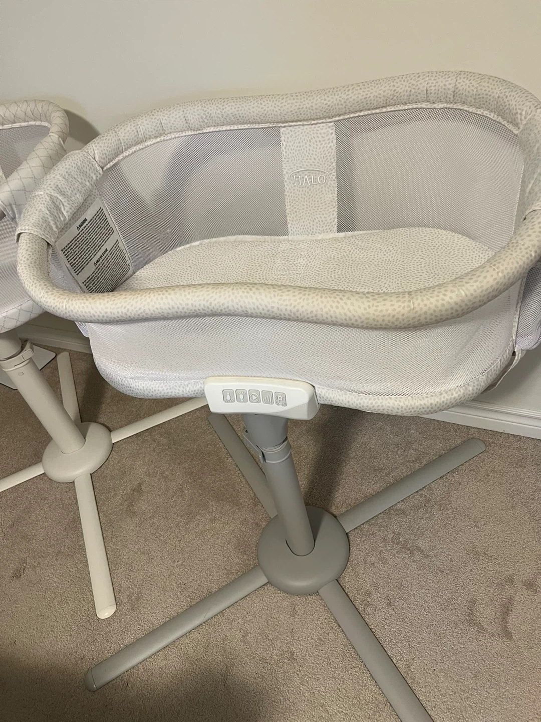 Halo Bassinest Swivel Sleeper - photo 4