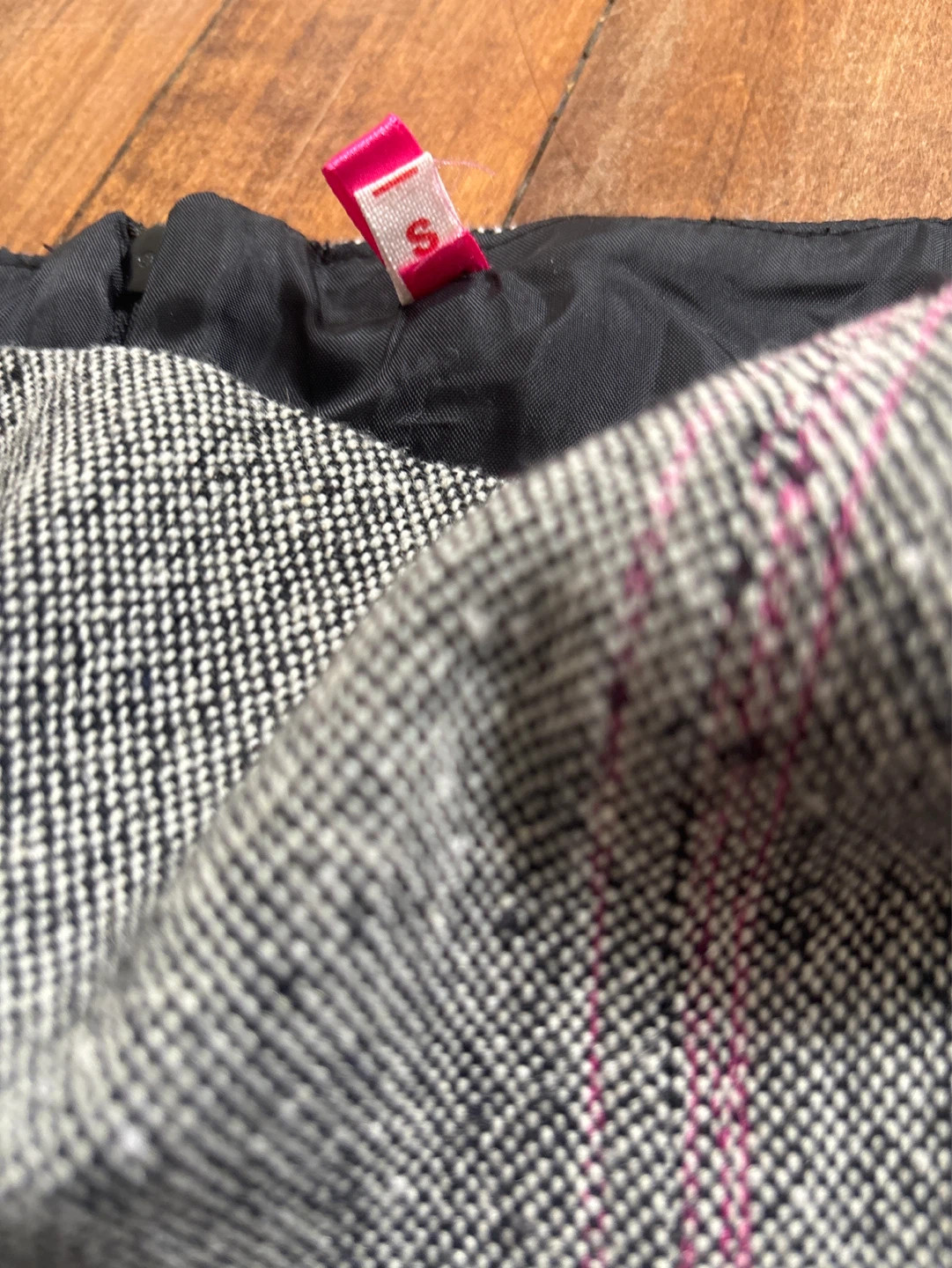 Women's Tweed Skirt - Size S - photo 4