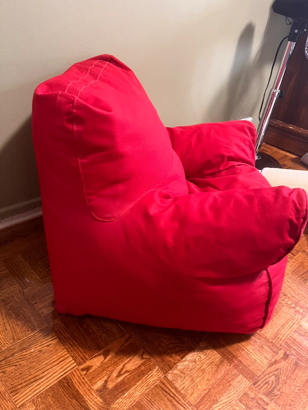Red Bean Bag Chair/Structube