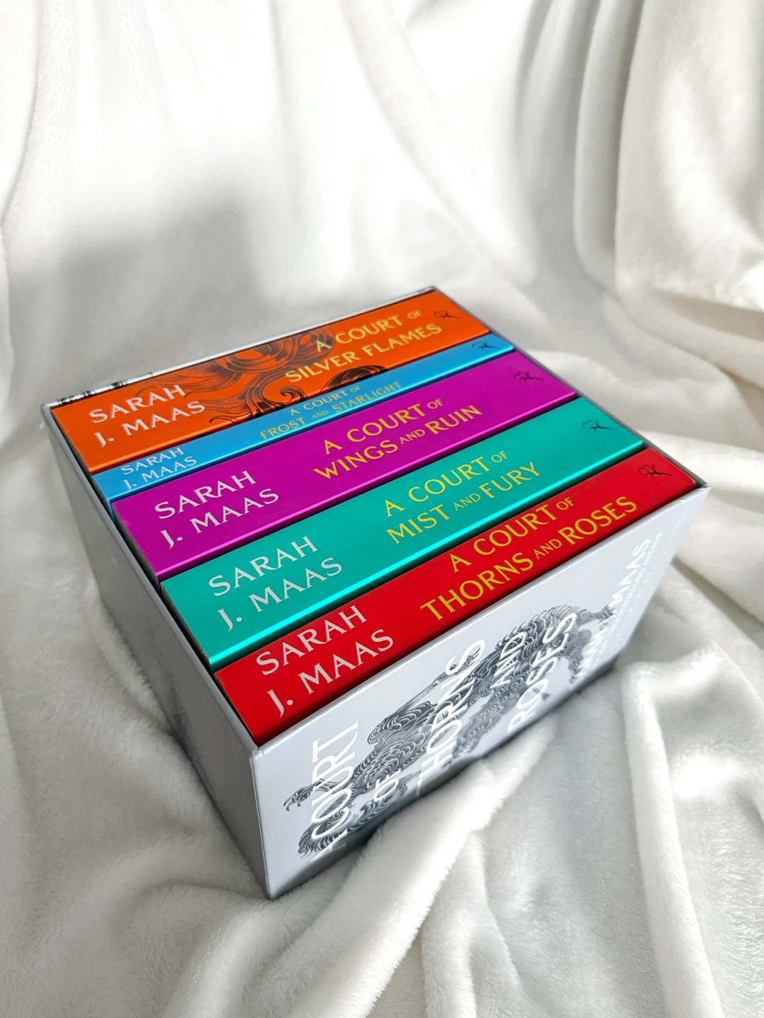 *Brand New* ACOTAR box set - photo 3