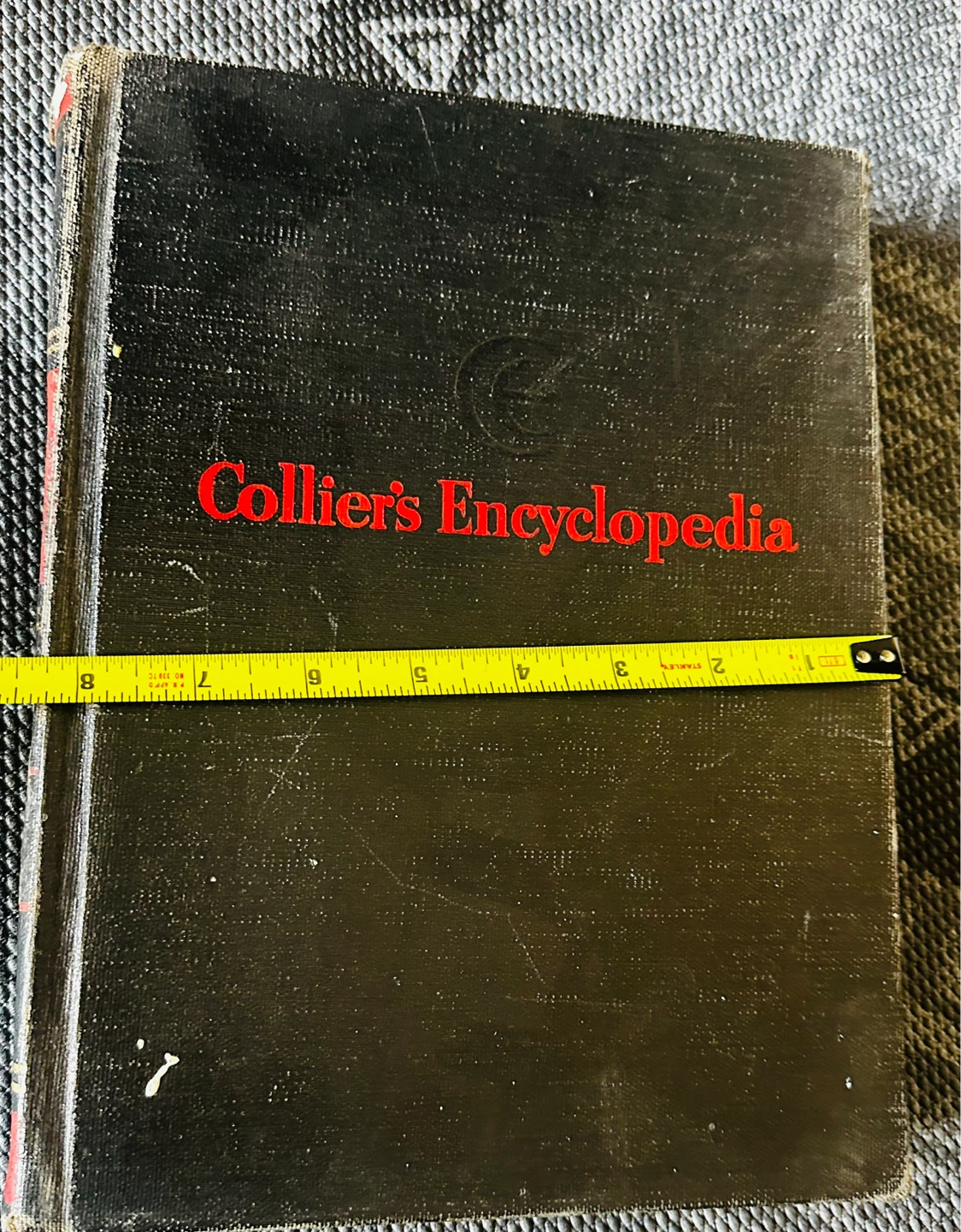 Collier's Encyclopedia 20 Volume Set - photo 4