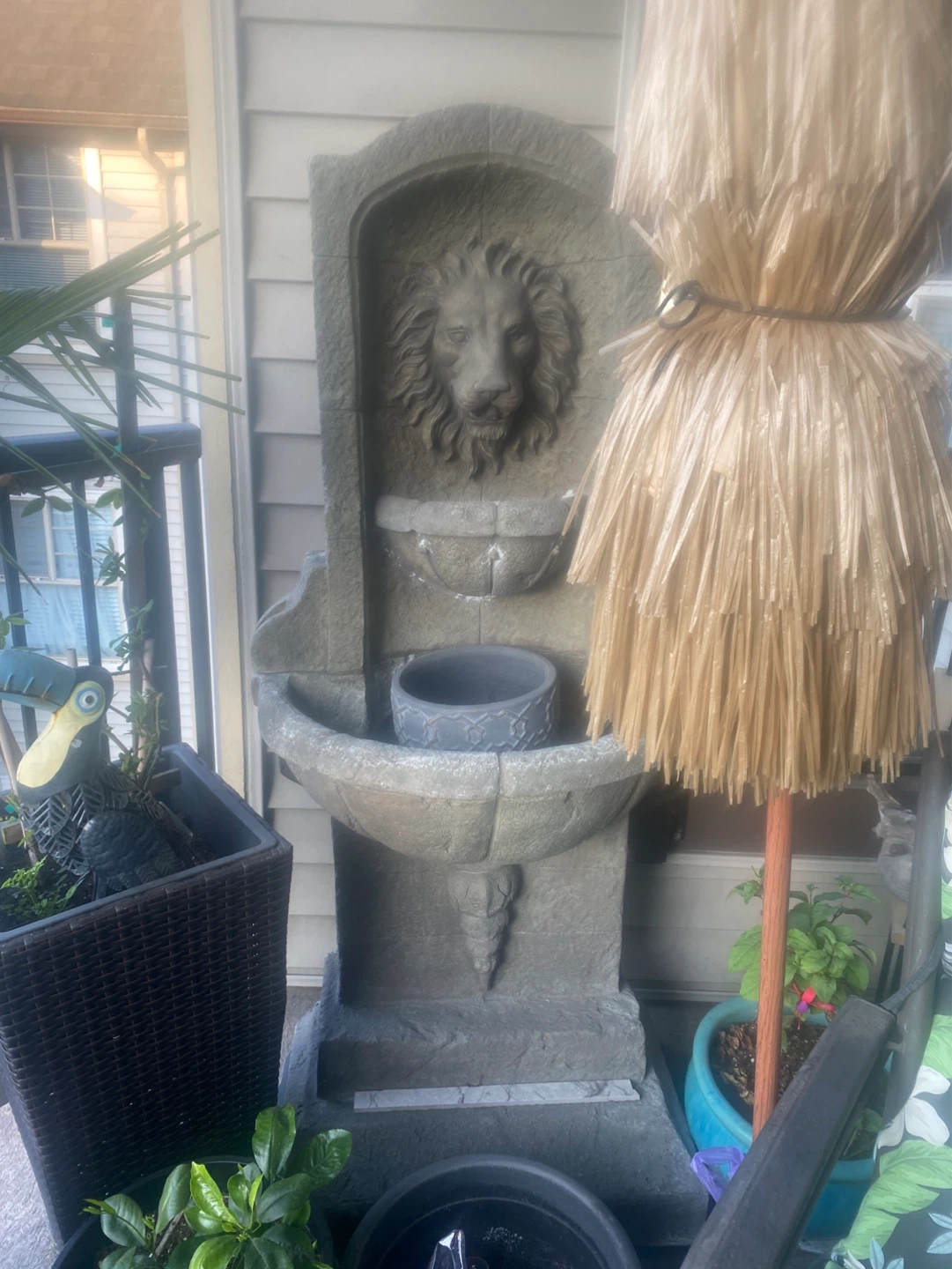 Stone Lion Head Fountain