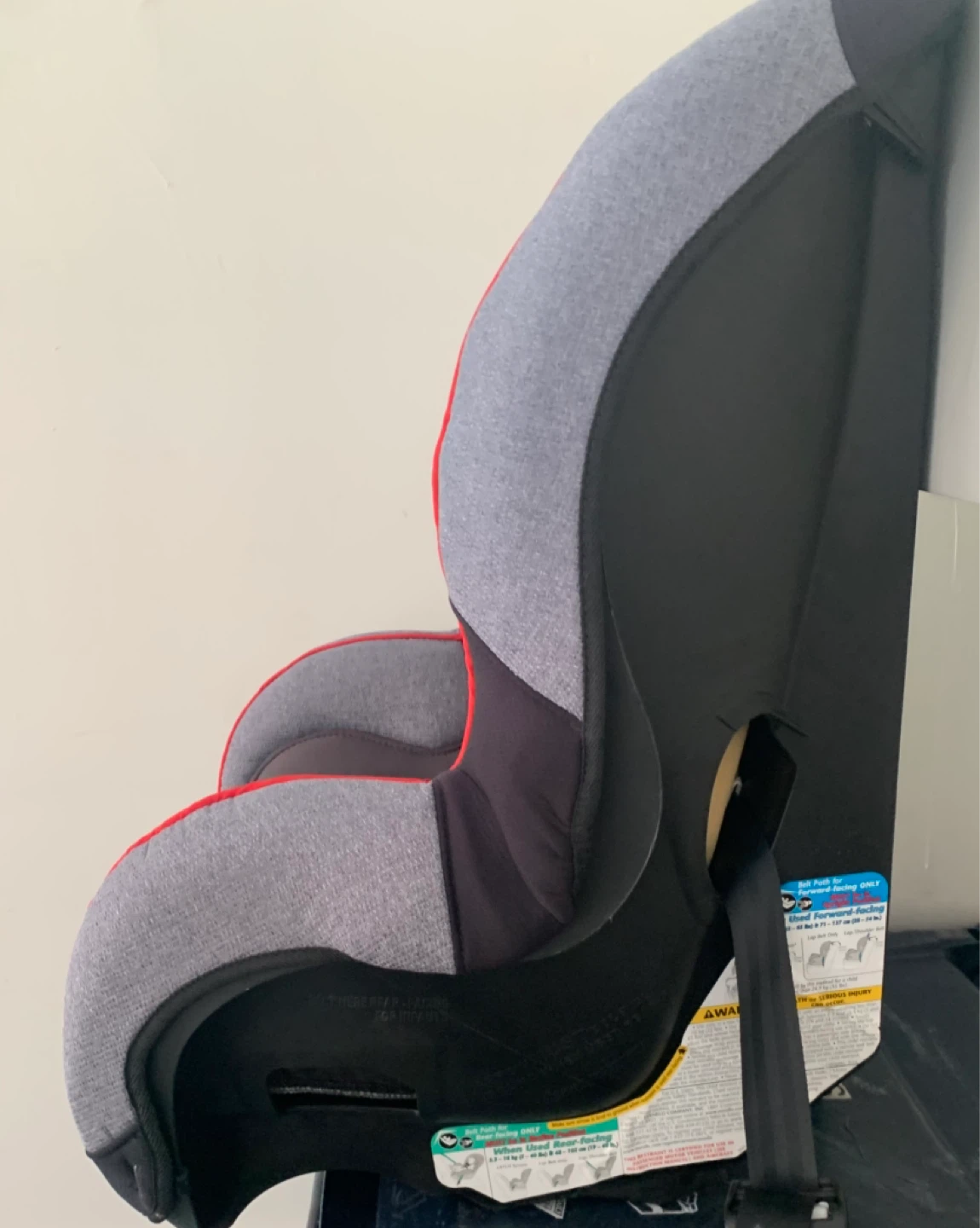 Evenflo Child Car Seat - photo 2