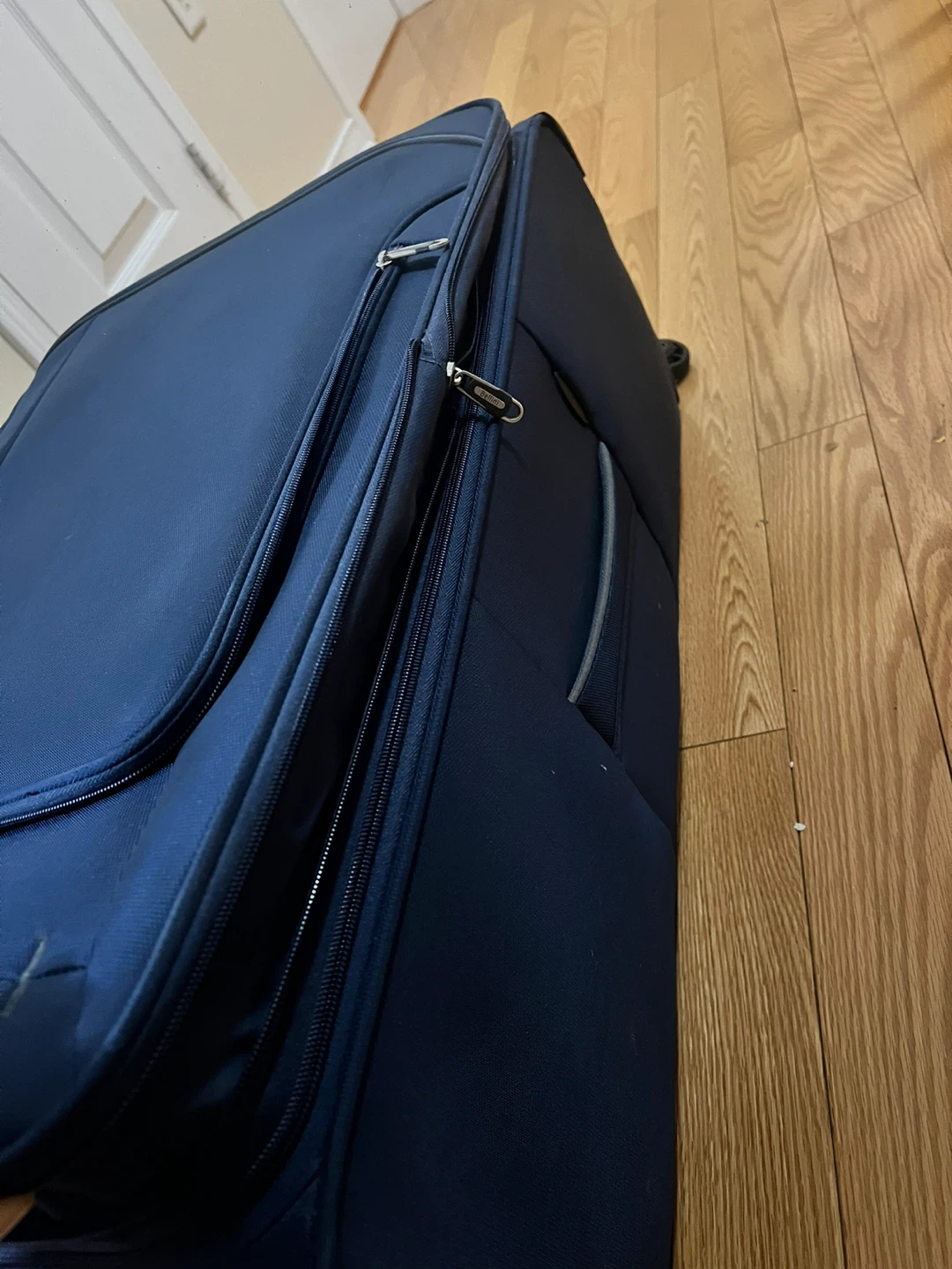 Navy Blue Travel Luggage – Large - photo 2