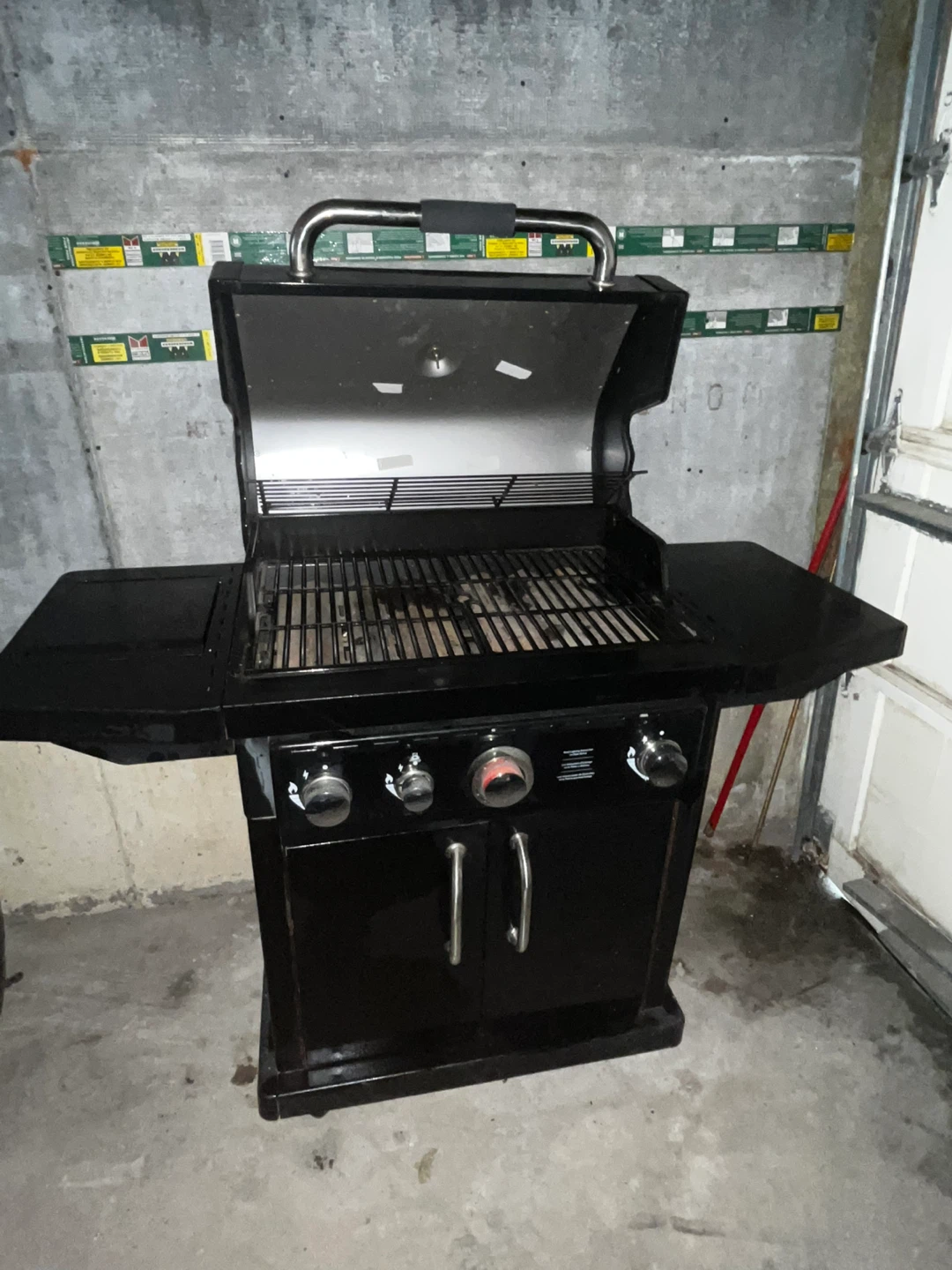 Dyna-Glo 4 Burner Propane Grill - photo 2