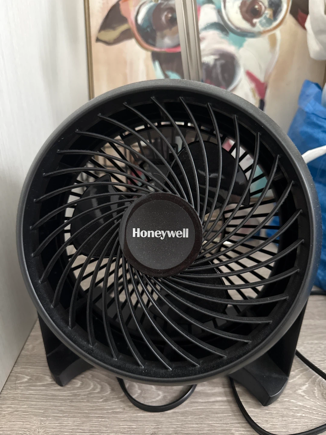Honeywell Black Table Fan