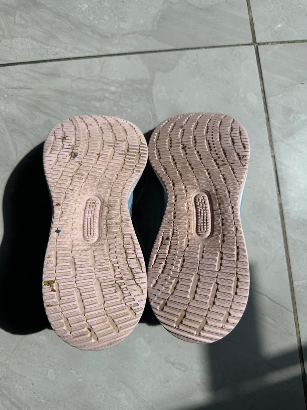 Adidas Kids Light Blue Running Shoes Size 13K UK 32 - photo 2