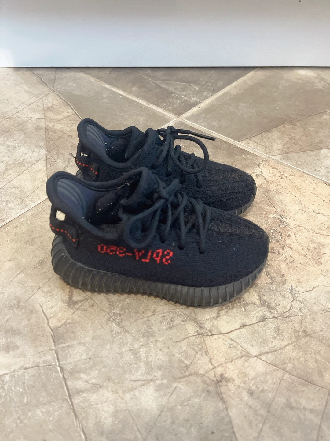 Adidas Yeezy Boost 350 V2 kids US 6K