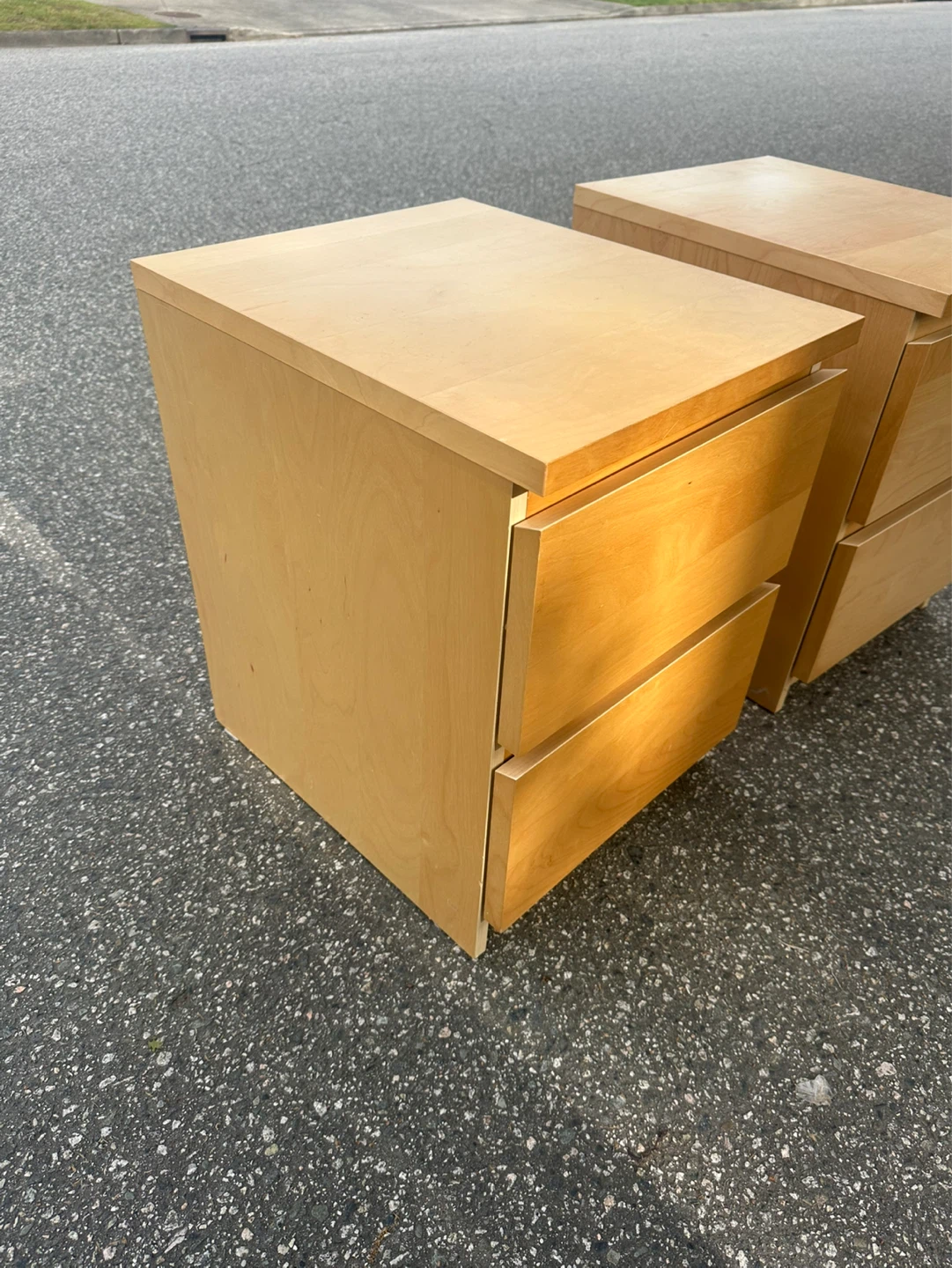 IKEA Nightstand perfect condition - photo 2