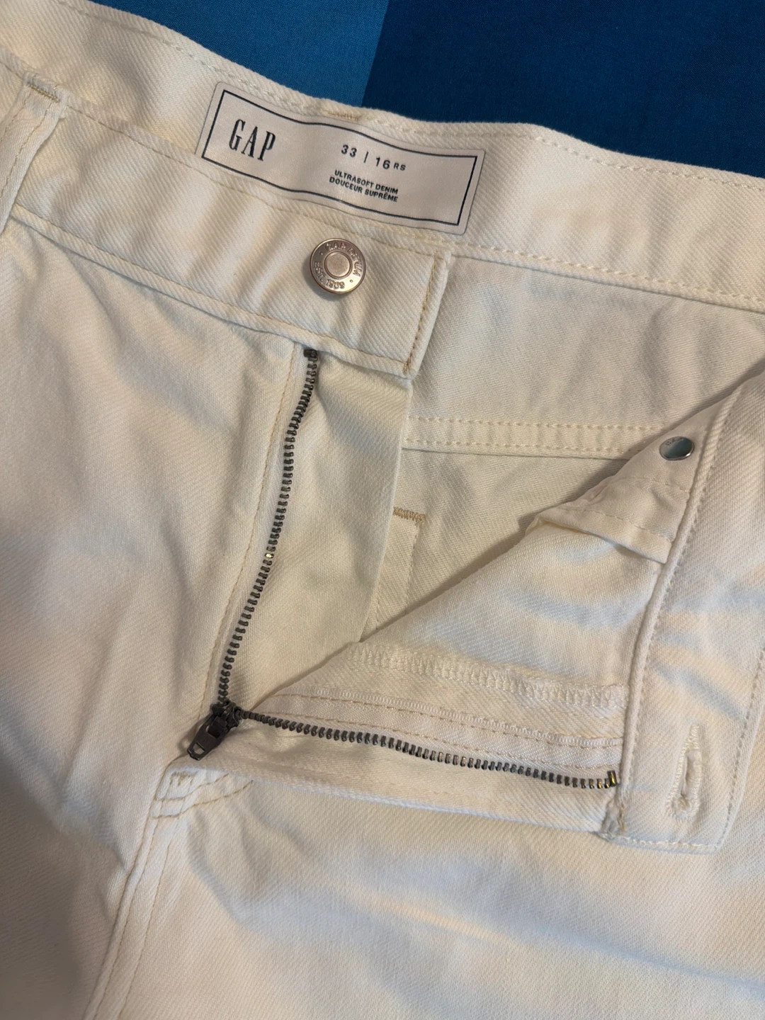 GAP White Denim Cut-off Shorts Size 33 - photo 3