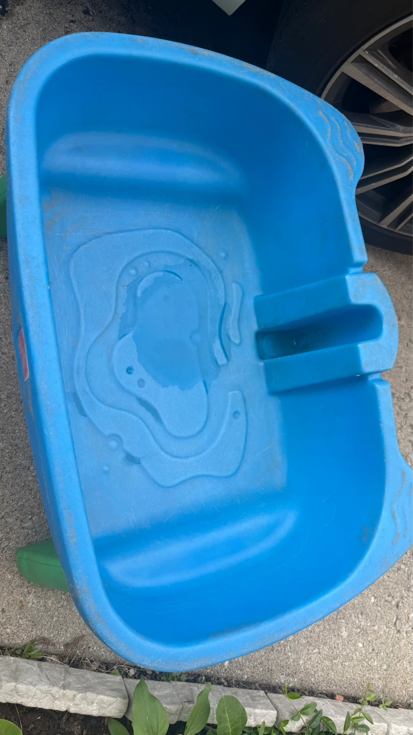 Step2 Water Table - photo 5