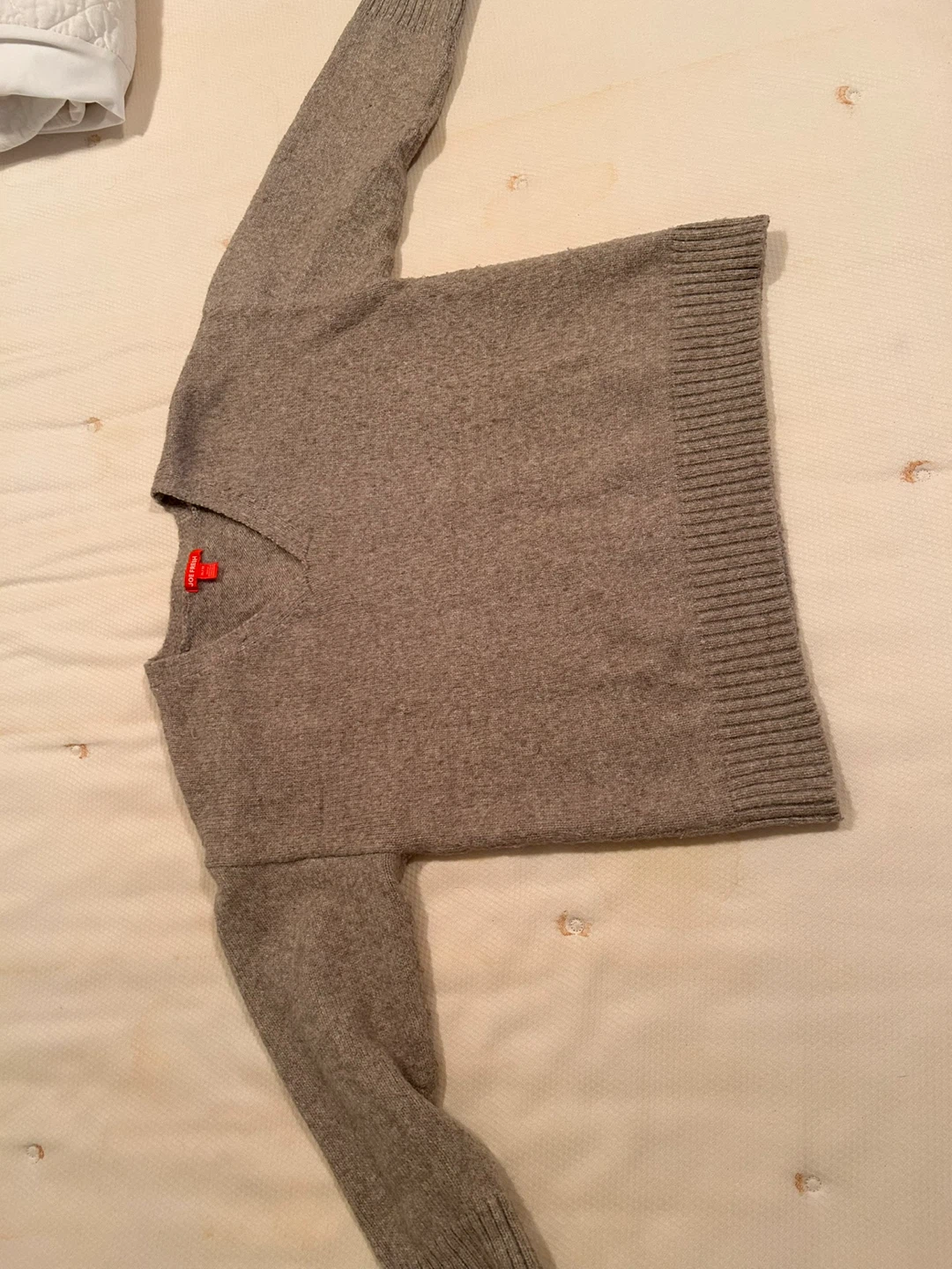 Joe Fresh Grey V-Neck Sweater - photo 3