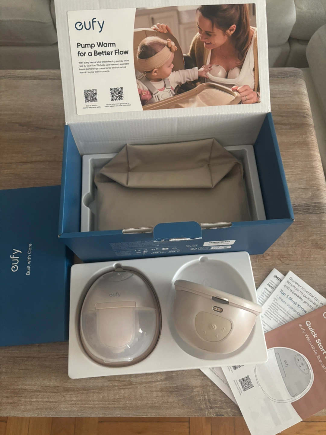 Eufy Wearable Breast Pump Set - photo 2