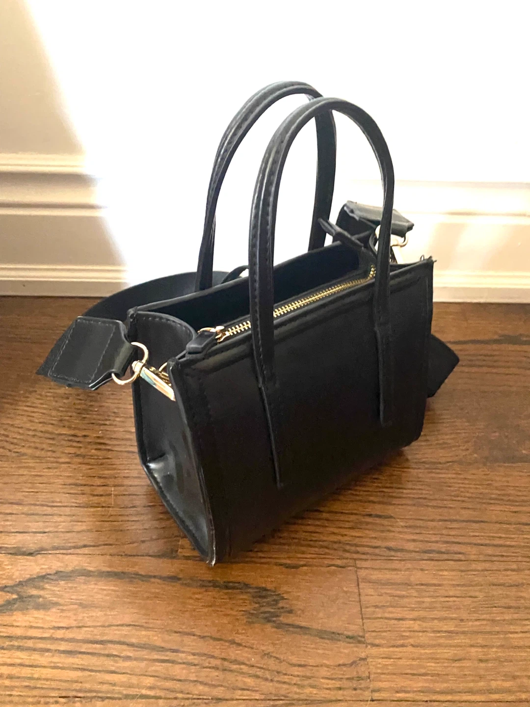 Black Mini Crossbody/Handbag with Shoulder Strap, NEW - photo 4