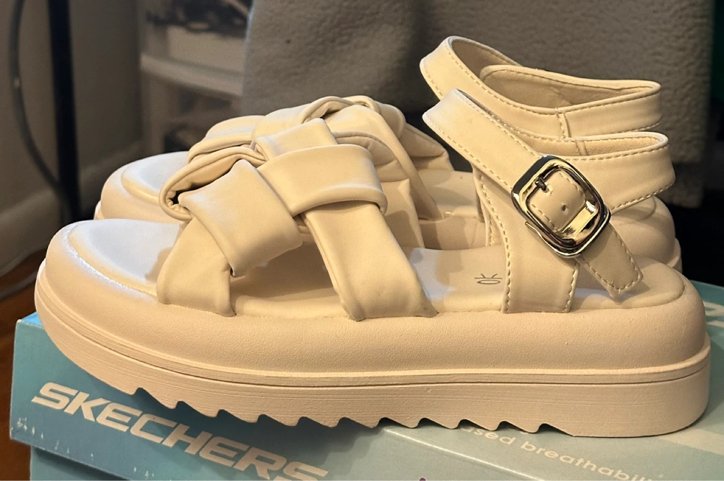 Shoes 37