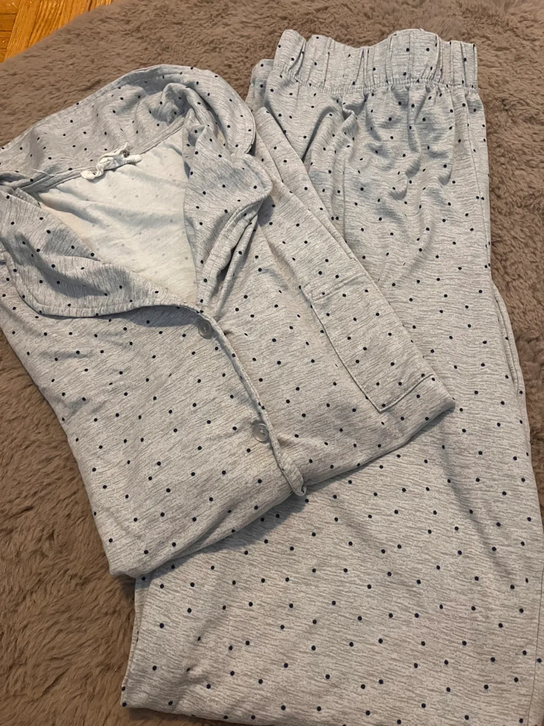Grey polka dot pyjama set - Small